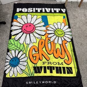 Smiley World Packable Camping Blanket Size 53x78